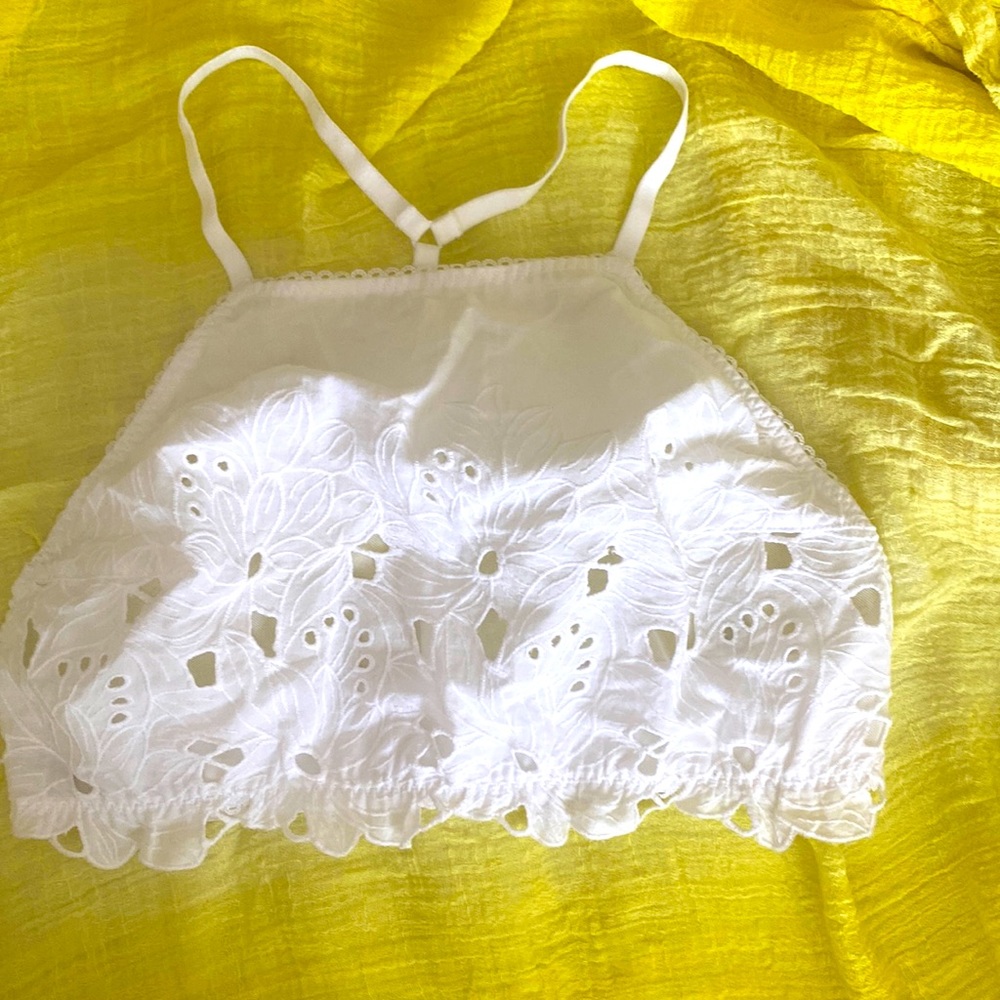 Free a people Intimately White Crop Top/Eyelet